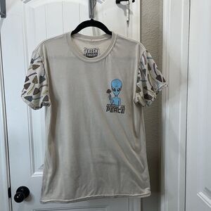 Fresh Laundry Grow In Peace Alien Mushroom Graphic Tee Shirt Womens Size M